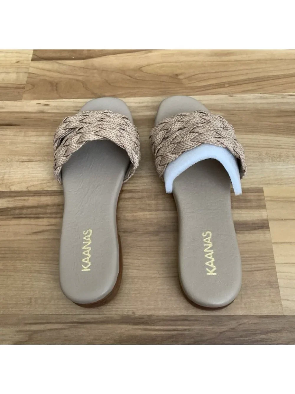 Kaanas Papagayo Sandal Camel Beige 5M NIB Beach Braided Casual Slip On